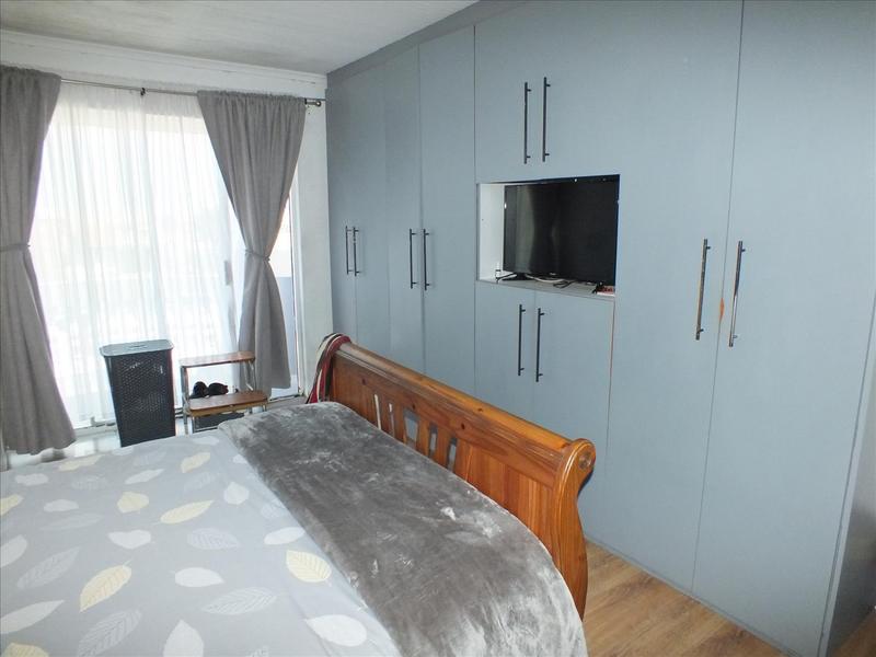 4 Bedroom Property for Sale in Mitchells Plain Central Western Cape